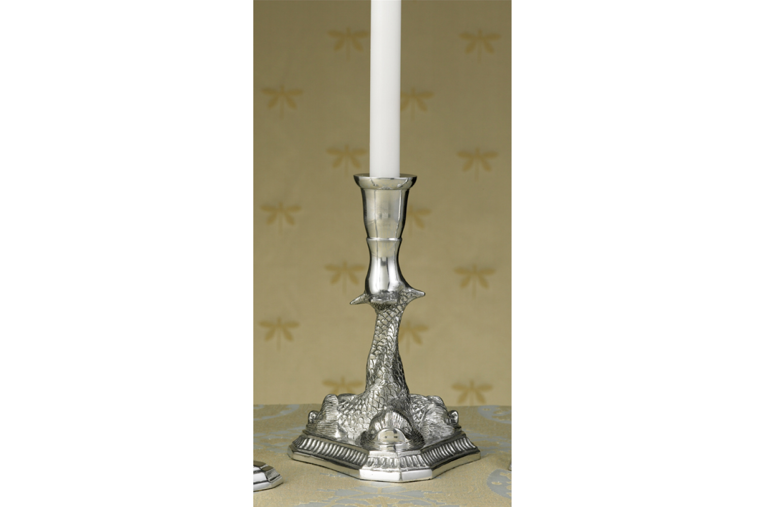 DOLPHIN CANDLESTICK