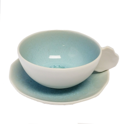 PLUME OCEAN BLUE TEA CUP & SAUCER