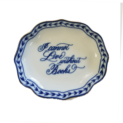 BOOKS OVAL  VERSE TRAY