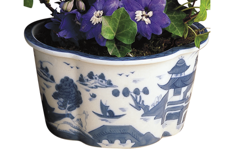 BLUE CANTON FOUR LOBED CACHEPOT