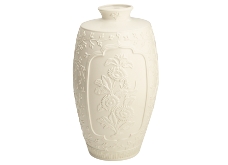 CHINESE  CREAMWARE OPEN VASE
